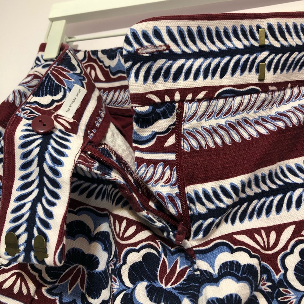 Loft Printed Riviera Short - Picture 3 of 6